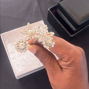 Elegant Gold Crystal Hair Pins